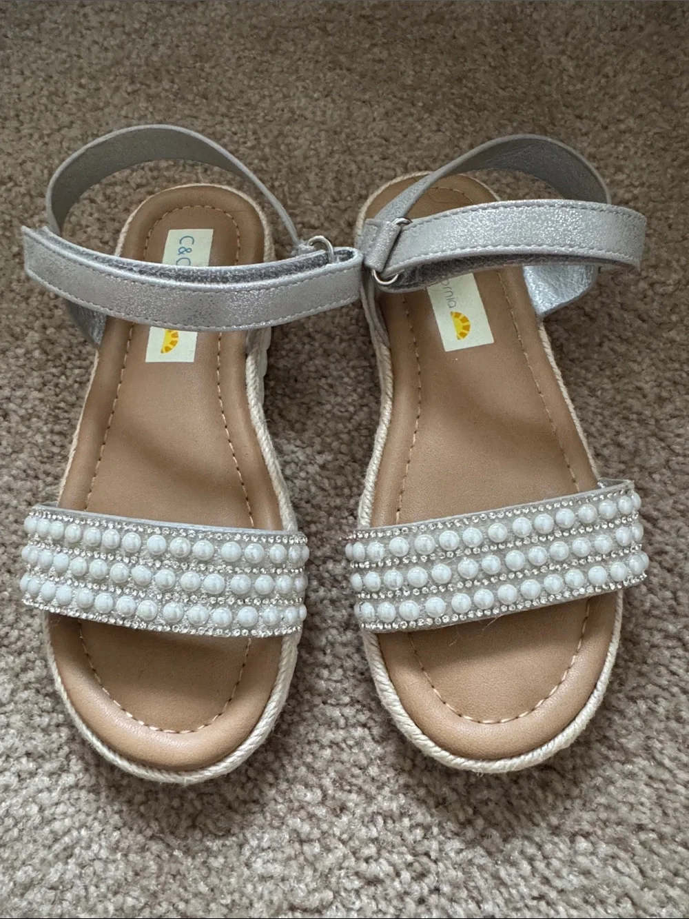C&C California Silver Pearl-Embellished Girls' Sandals size 1